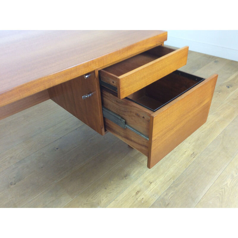 Vintage Teak Bureaus van Alfred Cox