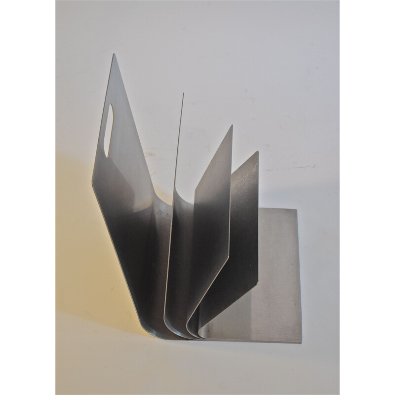 Magazine rack by Xavier Feal in brushed steel