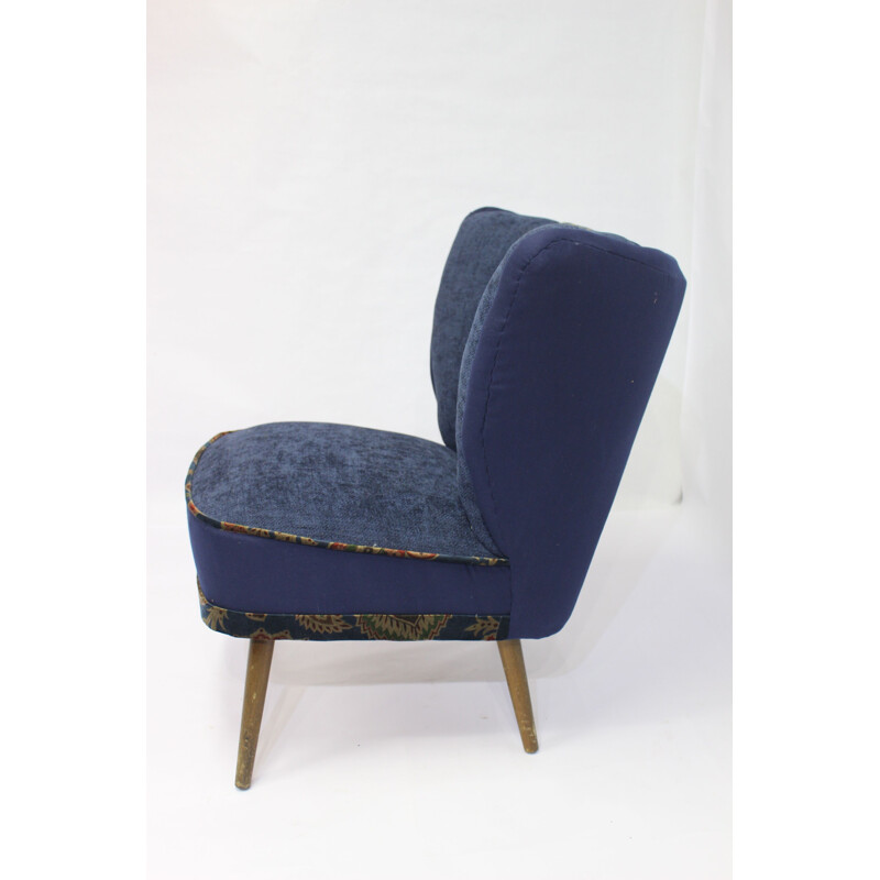 Vintage French armchair in fabric with shades of blue