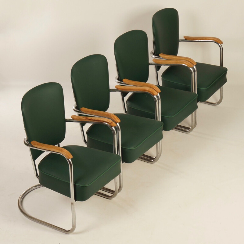 Set of 4 "Fana" green scandinavian armchairs With Armrests