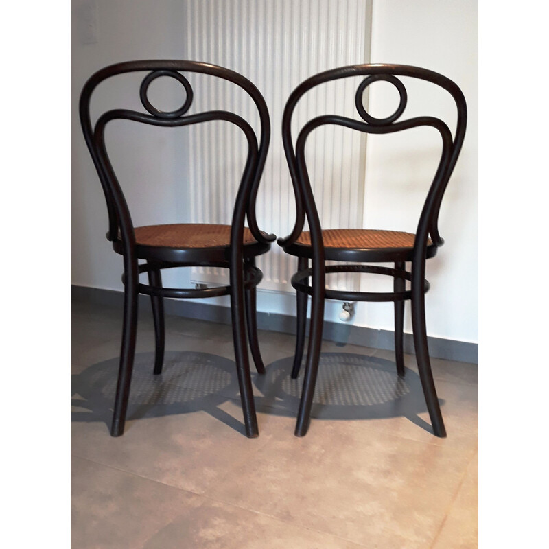 Pair of model 31 chairs by Michael Thonet