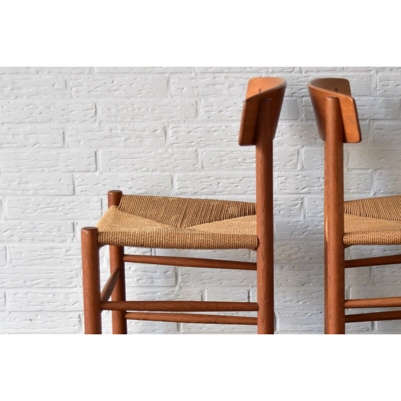 Vintage chair J39 in oak by Børge Mogensen for FDB Mobler