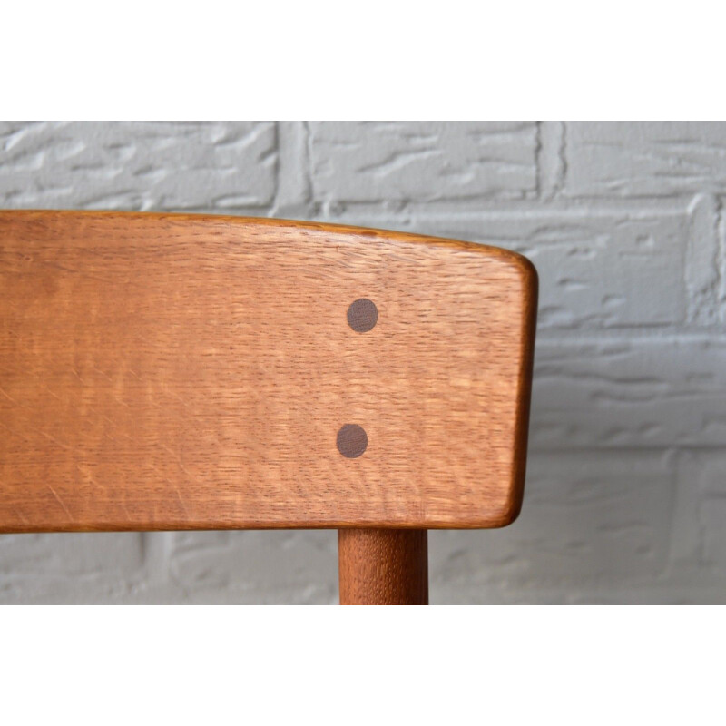 Vintage chair J39 in oak by Børge Mogensen for FDB Mobler