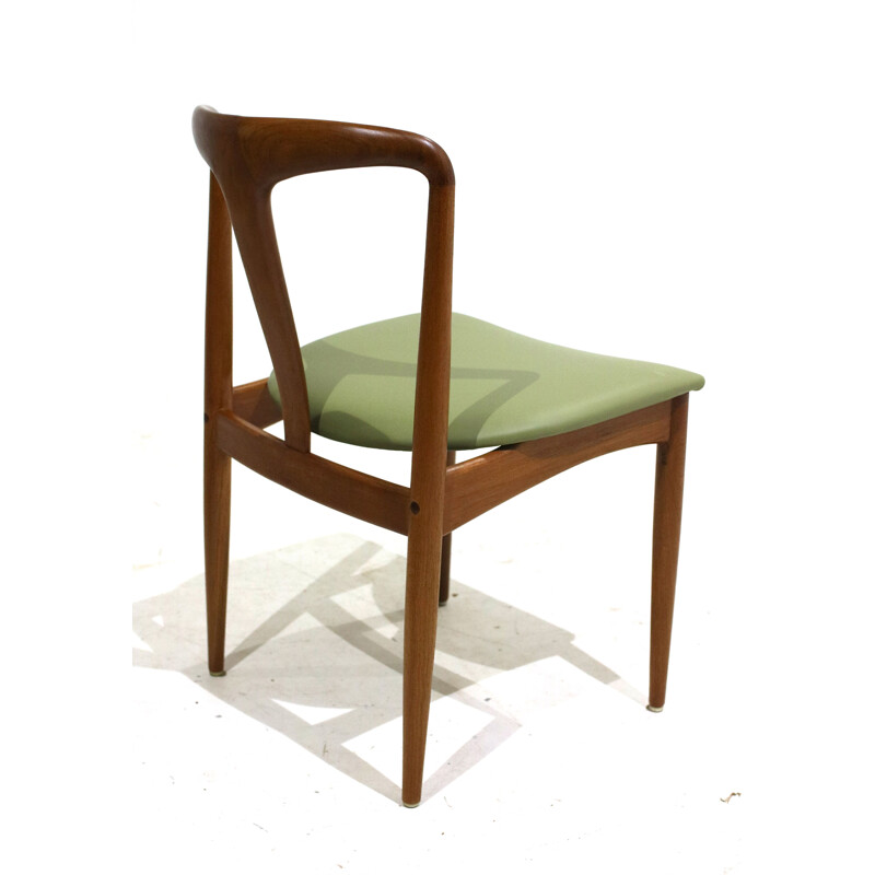 Set of 6 Vintage "Juliane" Teak Dining Chairs by Johannes Andersen for Uldum