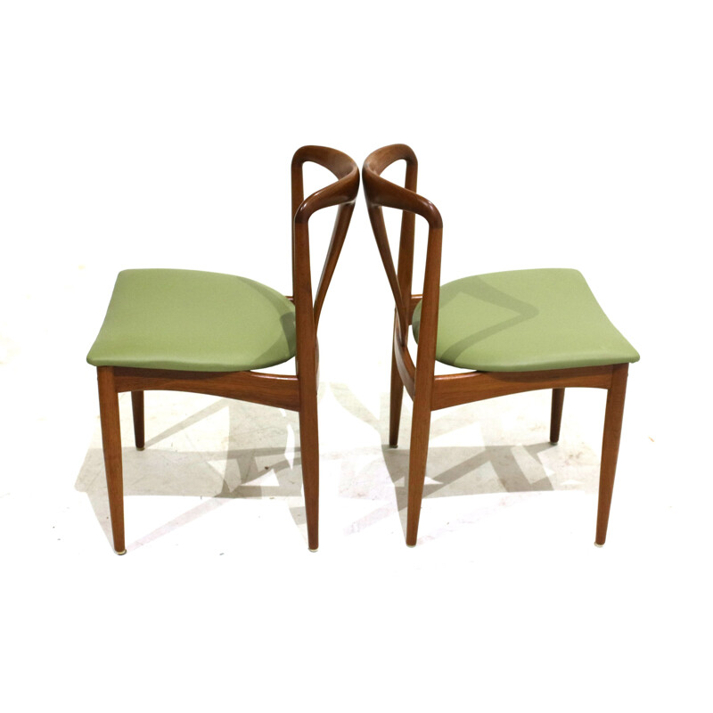 Set of 6 Vintage "Juliane" Teak Dining Chairs by Johannes Andersen for Uldum