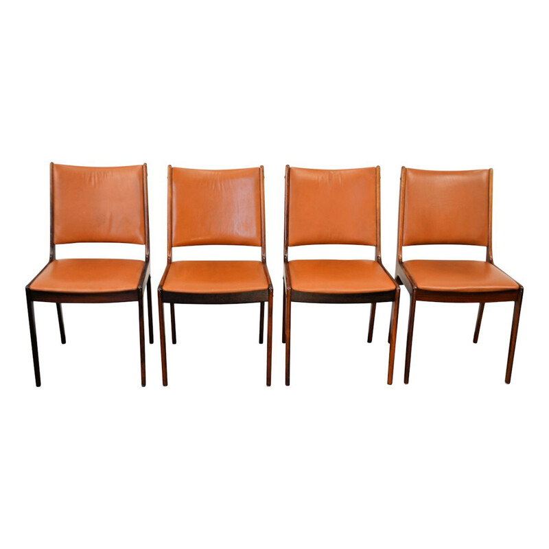 Set of 4 vintage leather dining chairs by Johannes Andersen