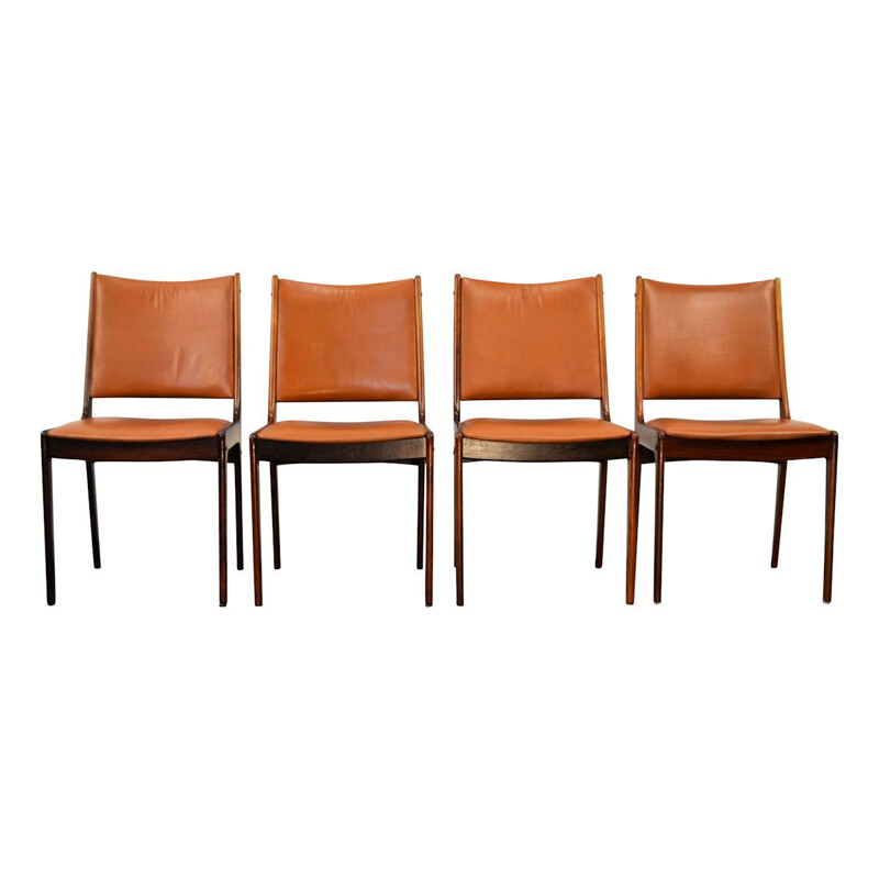 Set of 4 vintage leather dining chairs by Johannes Andersen