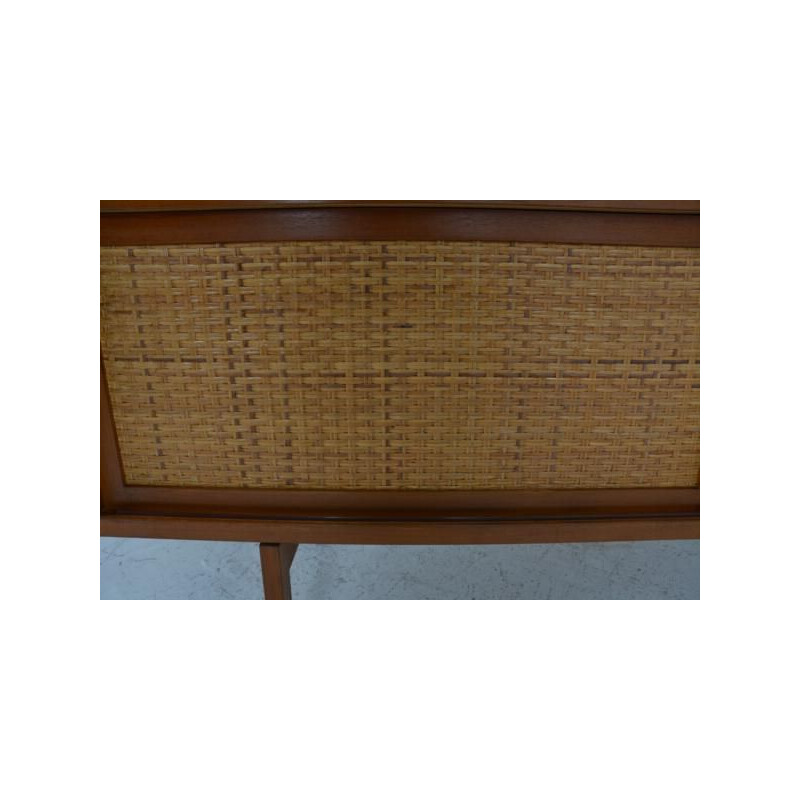 Vintage sideboard by Hans Wegner for Ry Mobler