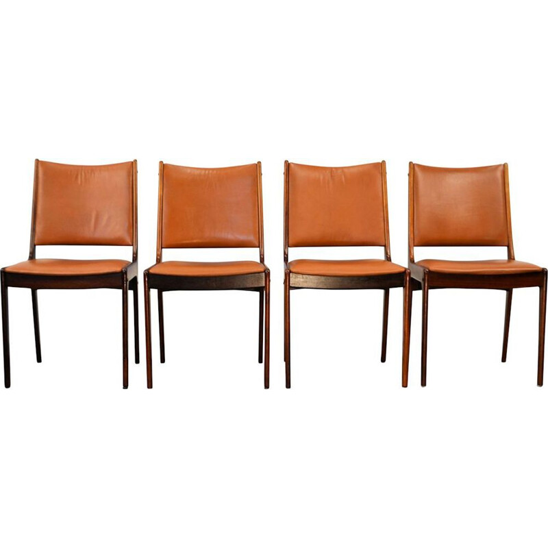 Set of 4 vintage leather dining chairs by Johannes Andersen