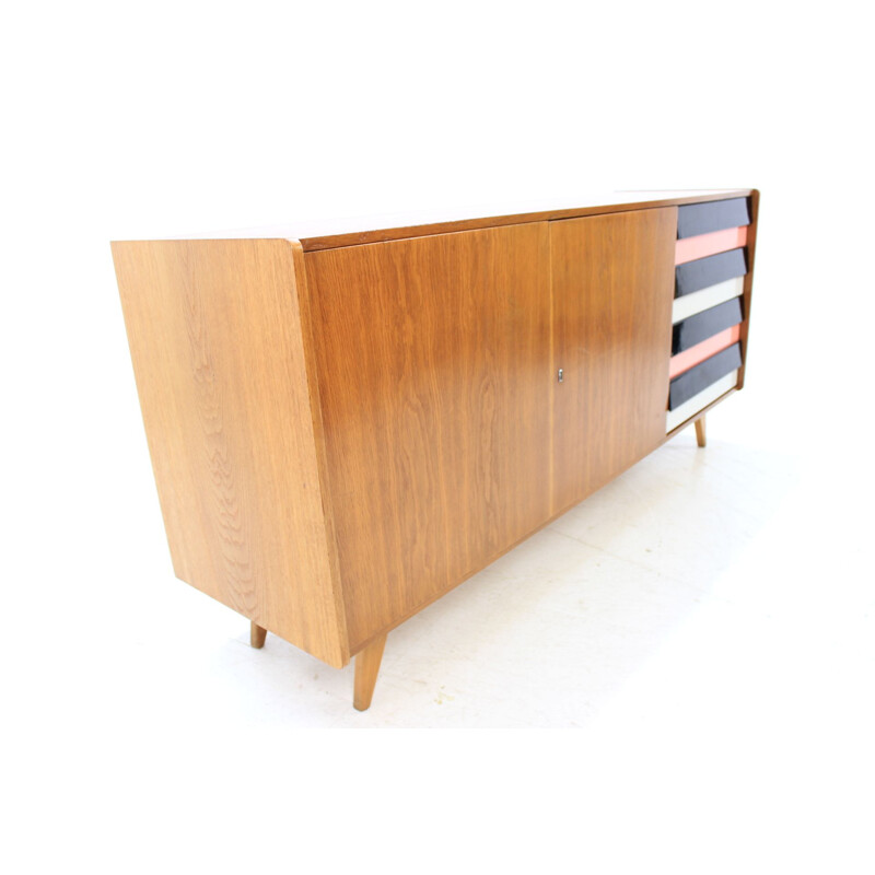 Buffet long vintage par Jiri Jiroutek