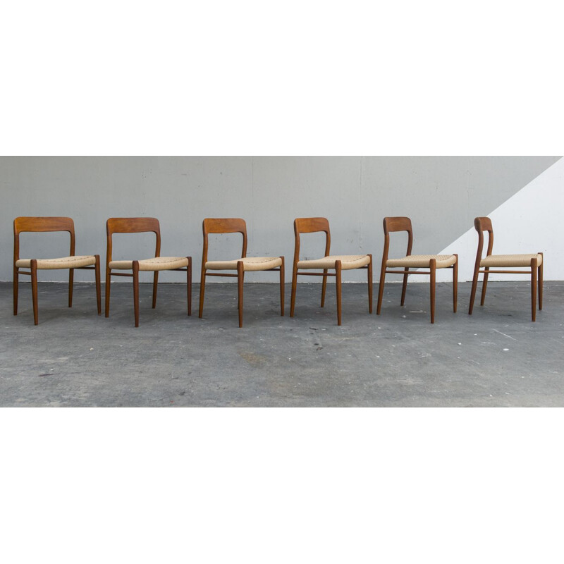 Set of 6 chairs model 75 by Niels Otto Møller