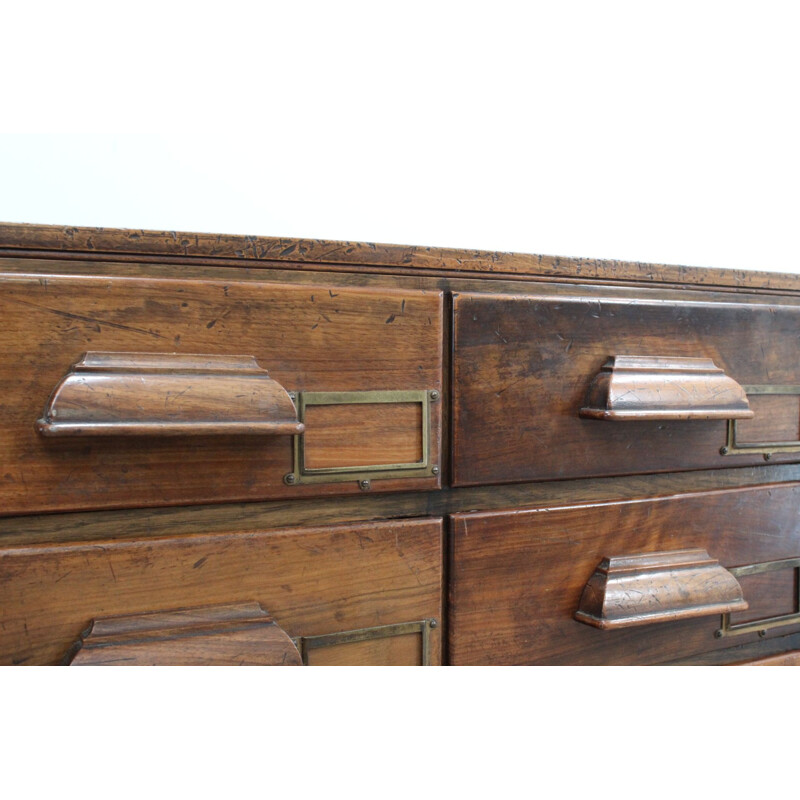 Large Italian chest of drawers in walnut