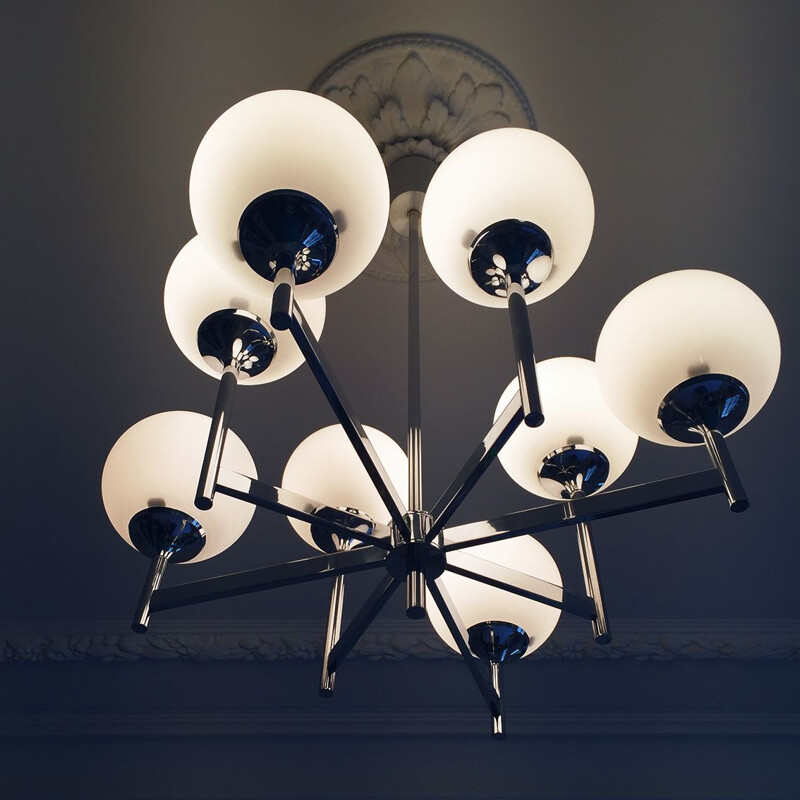 Vintage chandelier in chrome with 8 lights by Gaetano Sciolari