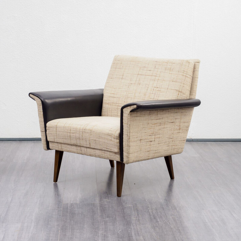 Fauteuil vintage, accoudoirs en cuir des années 1960