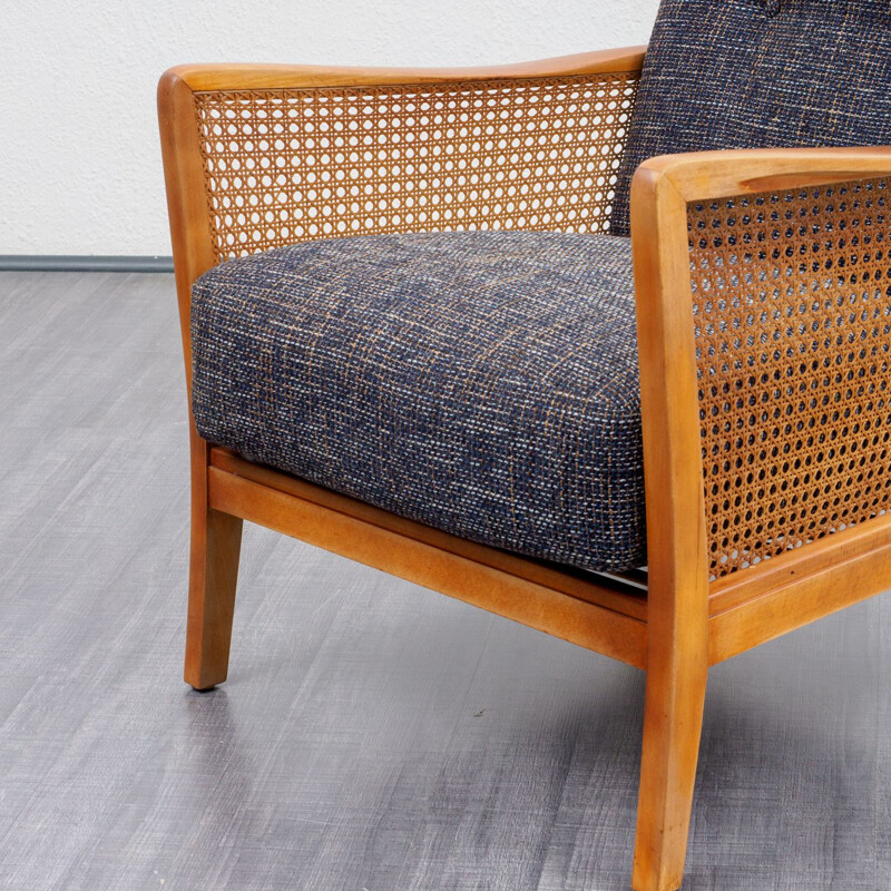 Chair of the 1950s in mesh, lining nine, two available