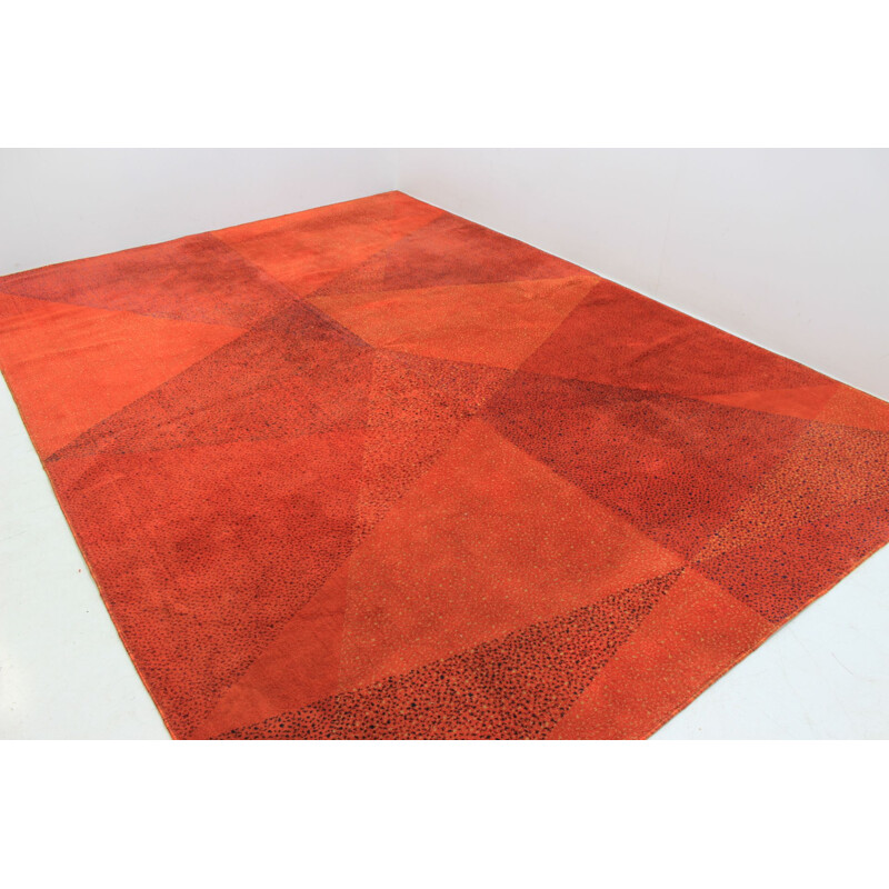Vintage geometric carpet in wool
