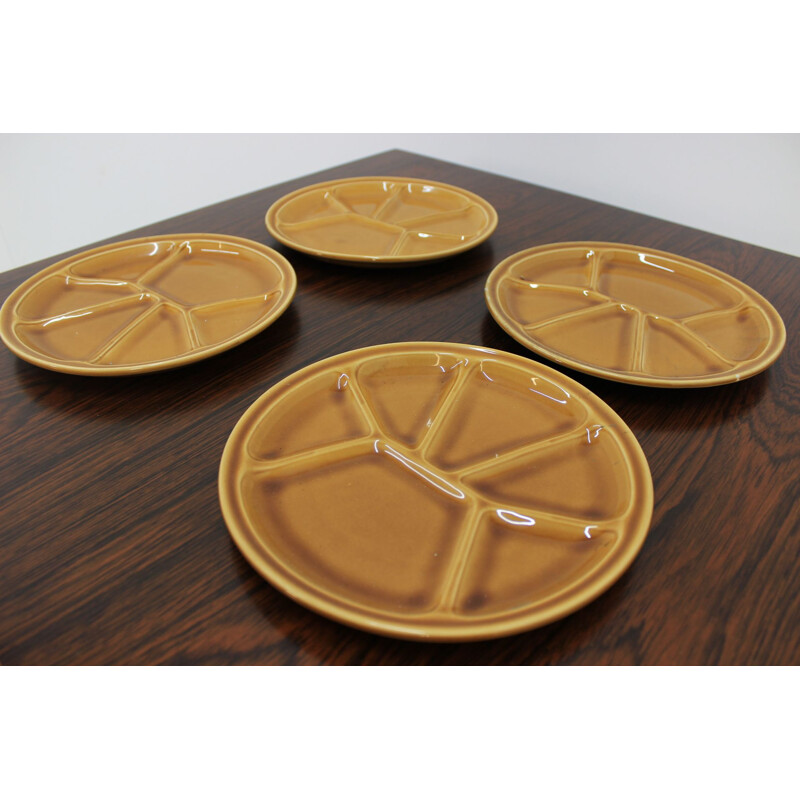 Suite van 8 vintage fondue borden door poterie de Gien