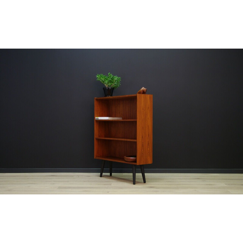 Vintage Scandinavian bookcase in teak