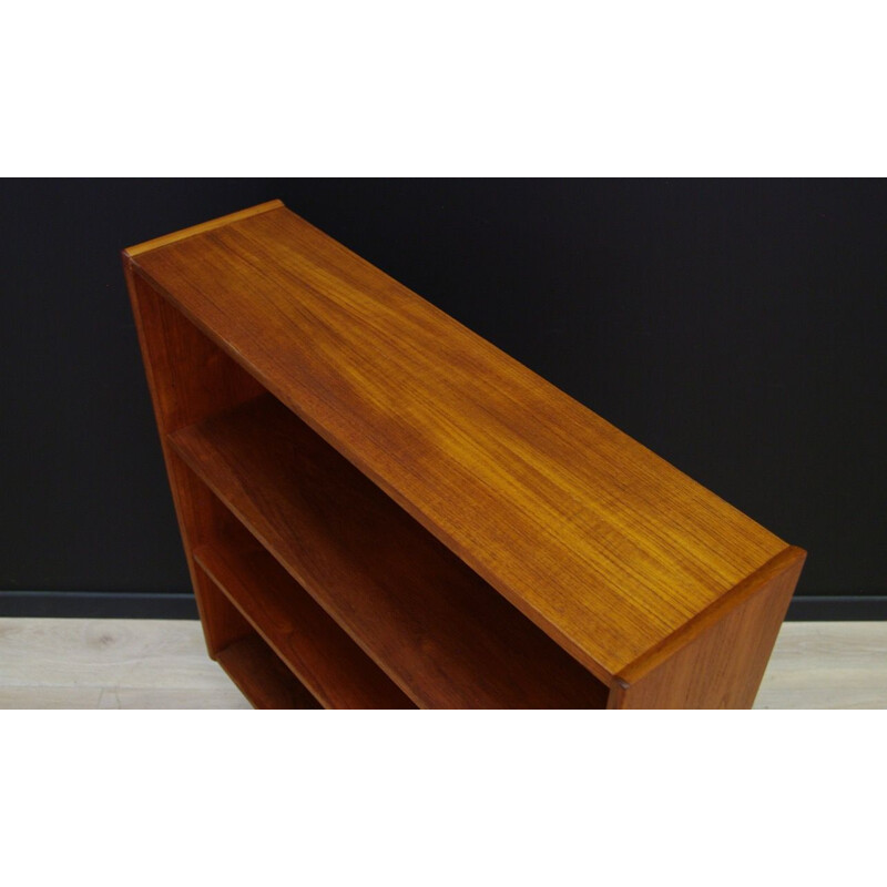 Vintage Scandinavian bookcase in teak