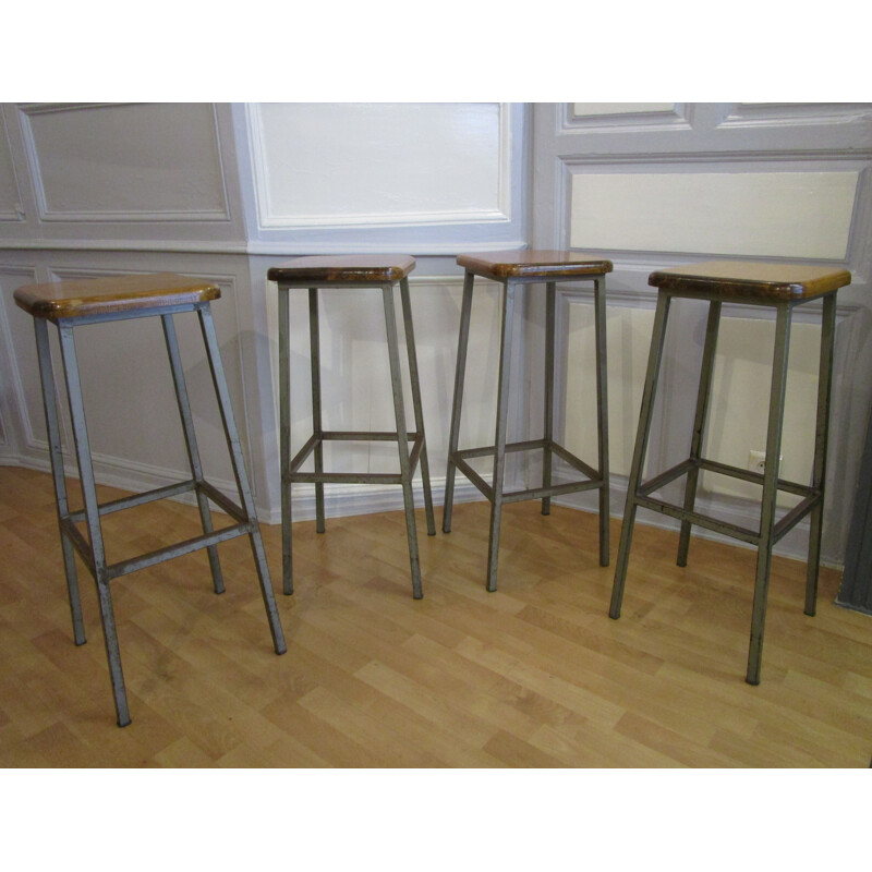 Set of 4 vintage bar stools in metal