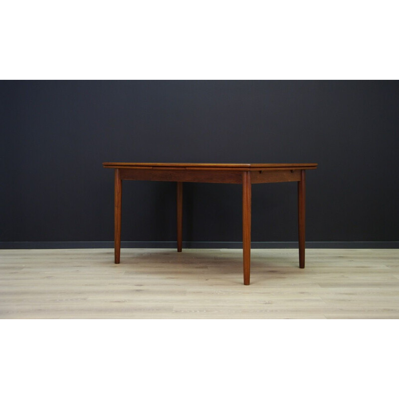 Vintage Danish dining table in teak