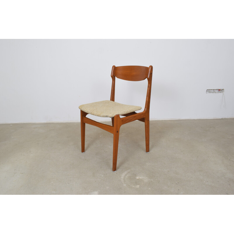 Set of 4 vintage Danish dining chairs in teak