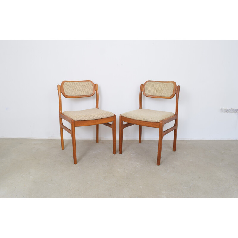 Suite de 2 chaises à repas vintage par Johannes Andersen pour Uldum Møbelfabrik
