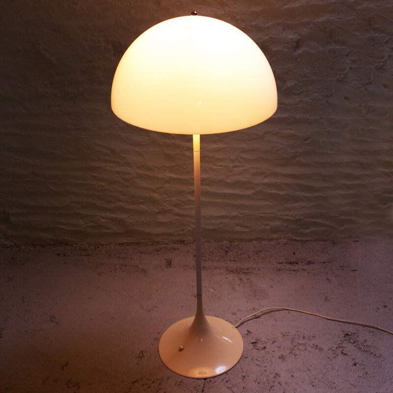 Lampadaire Panthella en métal et acier chromé, Verner PANTON - 1970