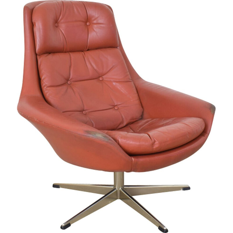 Vintage Danish swivel armchair in leather by H. W. Klein for Bramin