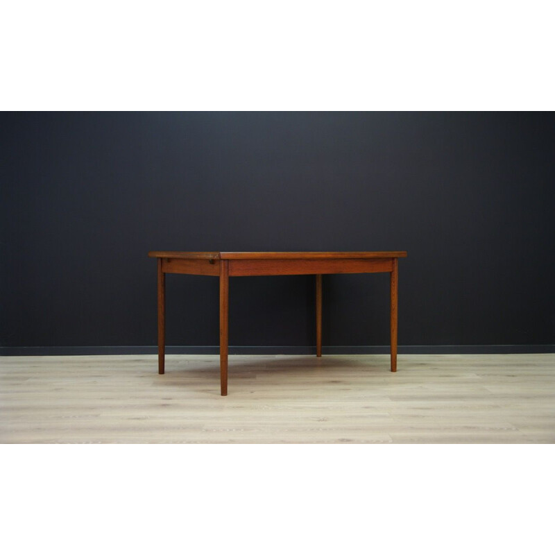 Vintage Danish design dining table in teak