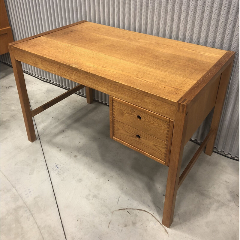 Vintage brutalist desk in oak with 2 drawers