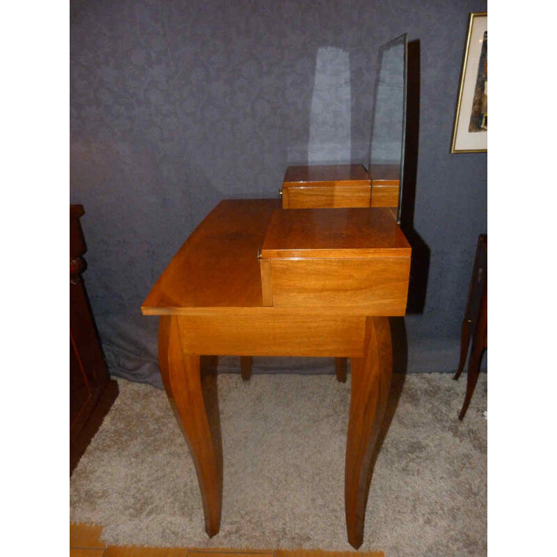 Vintage dressing table in walnut