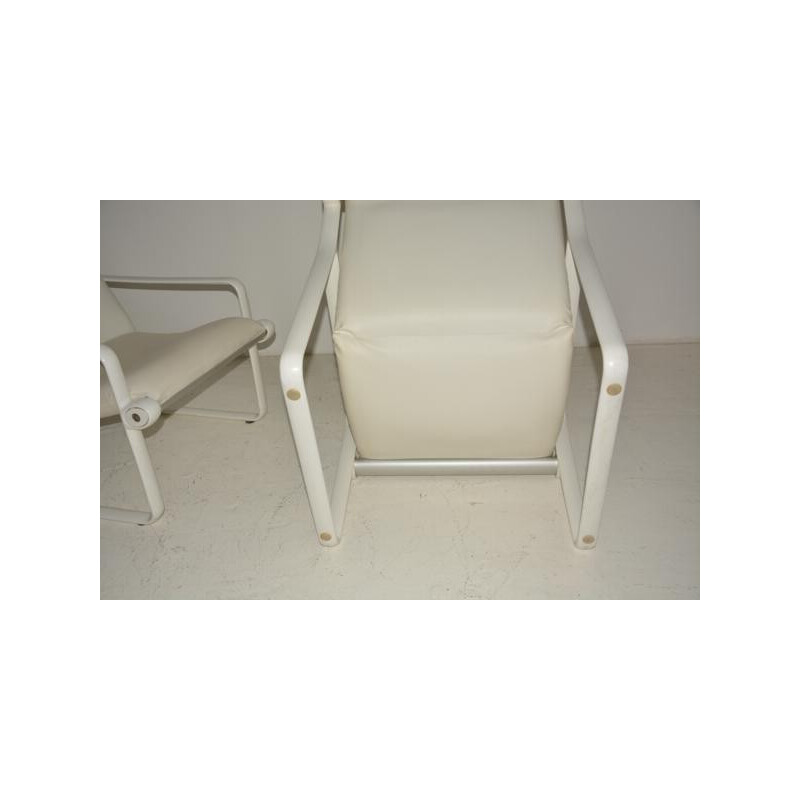 Paire de fauteuils en cuir blanc et fonte d'aluminium laquée, Bruce HANNAH & Andrew MORRISON - 1960