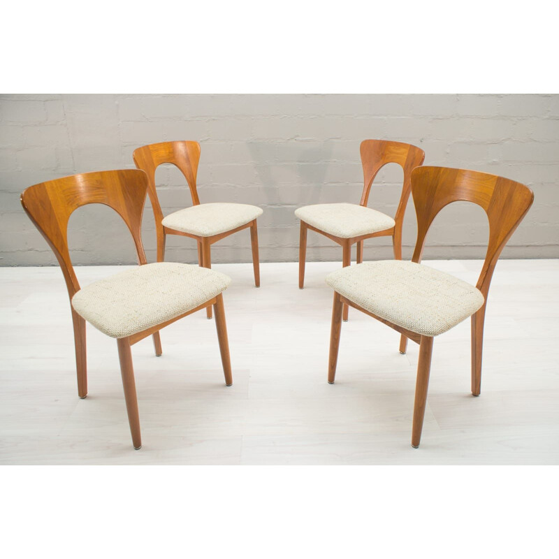 Suite de 4 chaises vintage en teck par Niels Koefoed pour Koefoeds Hornslet