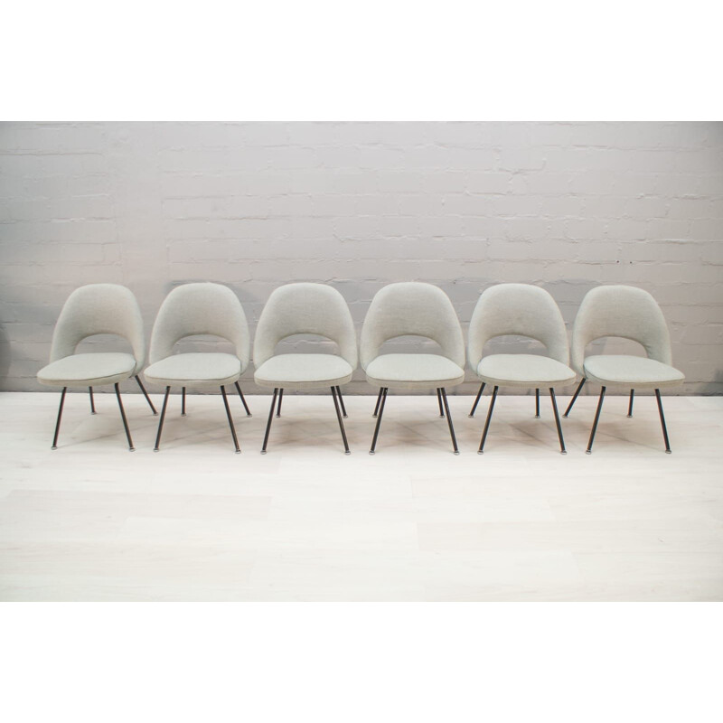 Set of 6 vintage executive chairs by Eero Saarinen for Knoll International