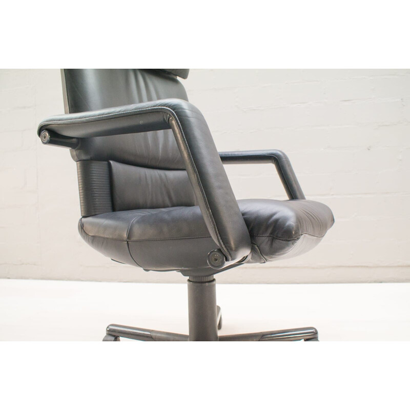 Vintage office chair "Figura II" in leather by Mario Bellini for Vitra