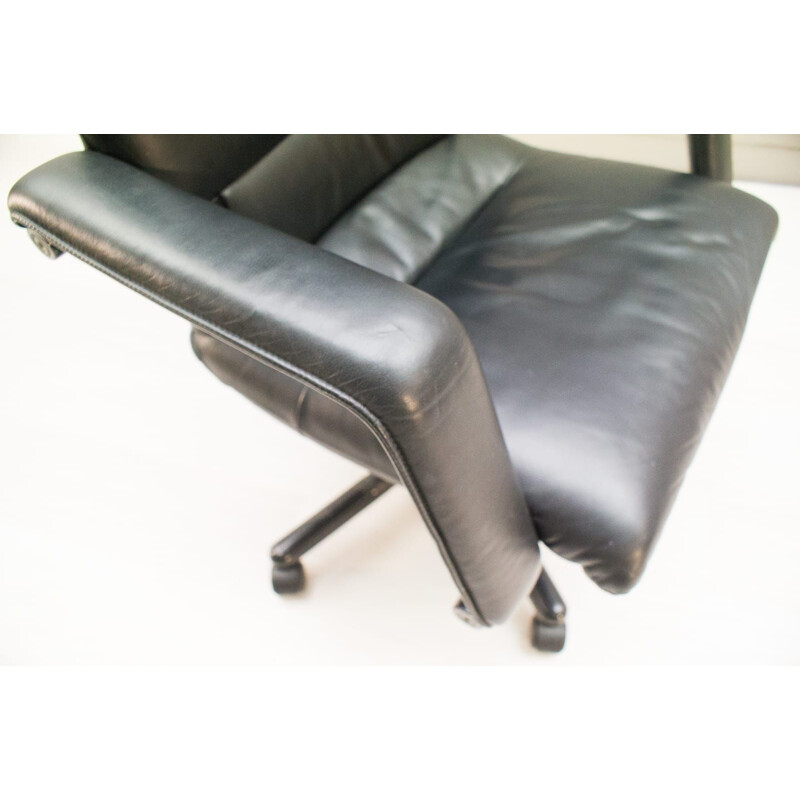 Vintage office chair "Figura II" in leather by Mario Bellini for Vitra