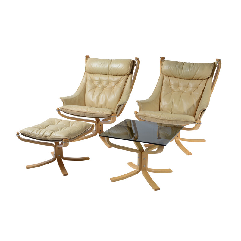Pair of two Falcon chairs with ottoman and table, Sigurd RESSELL - 1970s
