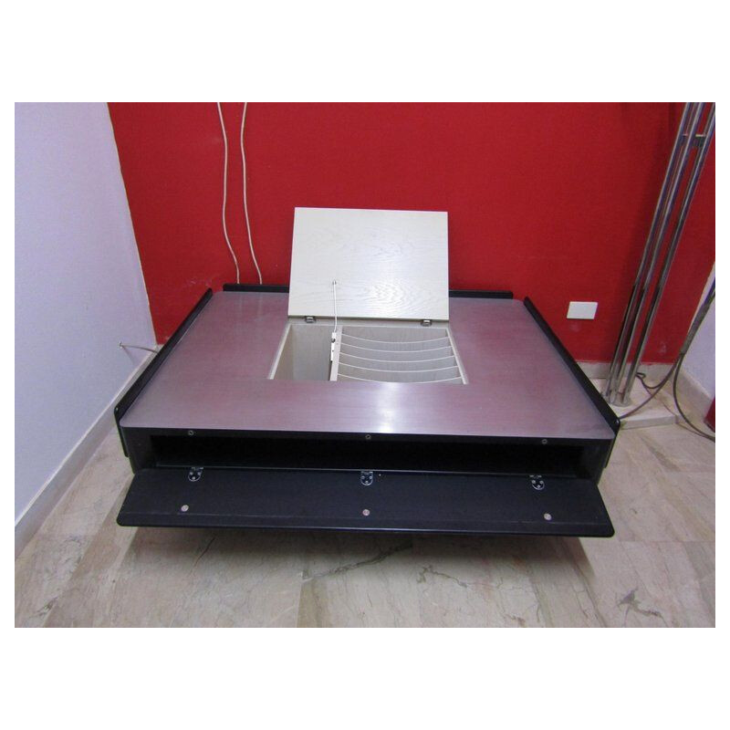 Vintage coffee table by Vico Magistretti for Gavina