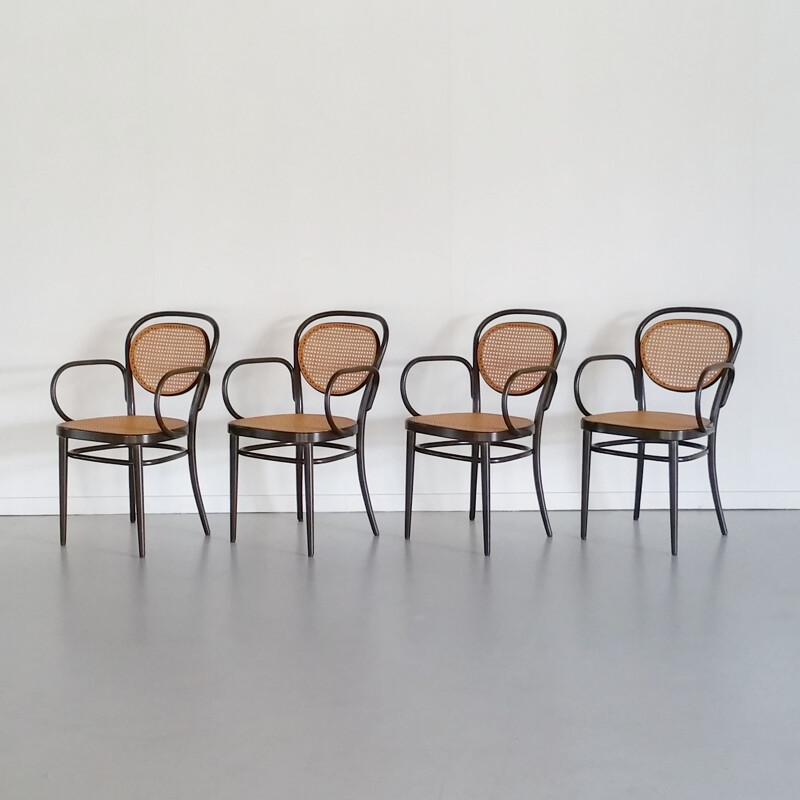Set of 4 no. 215 chairs by Michael Thonet for Thonet