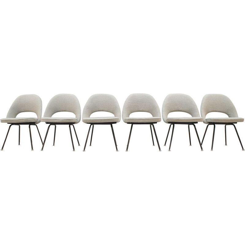 Set of 6 vintage executive chairs by Eero Saarinen for Knoll International