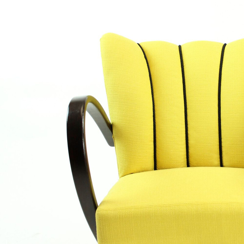 Vinta set of 2 yellow armchairs by Jindrich Halabala