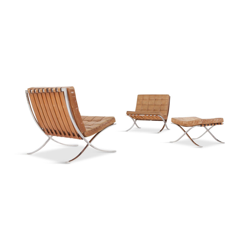 Set of 2 Barcelona Lounge Chairs by Ludwig Mies van der Rohe