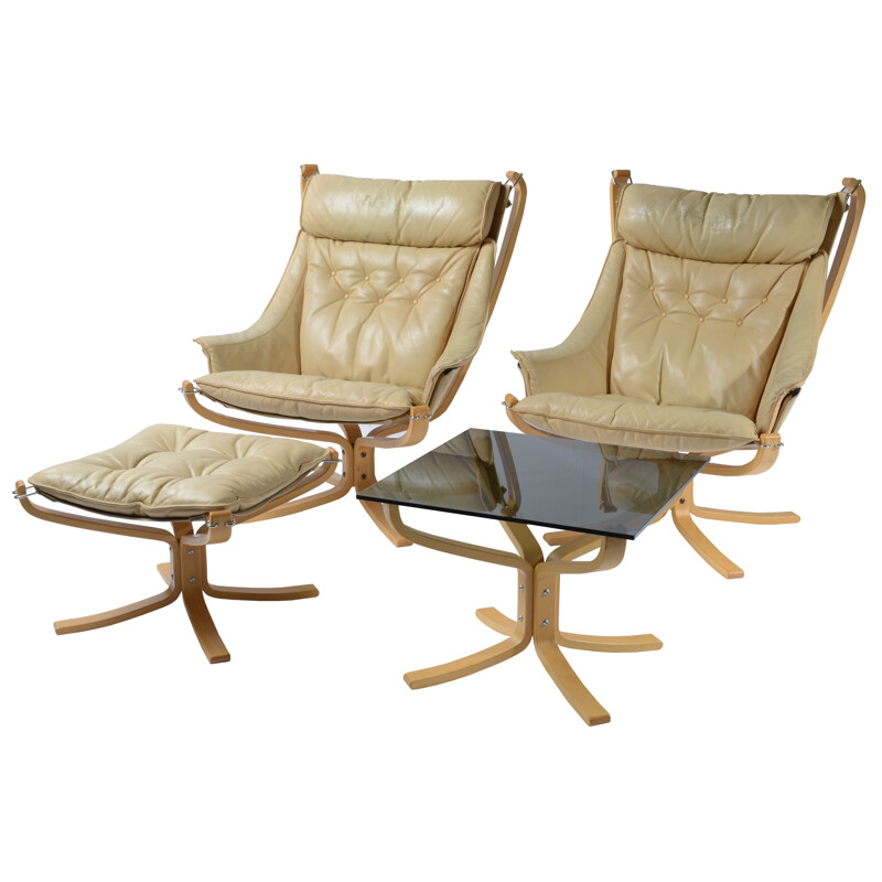 Pair of two Falcon chairs with ottoman and table, Sigurd RESSELL - 1970s