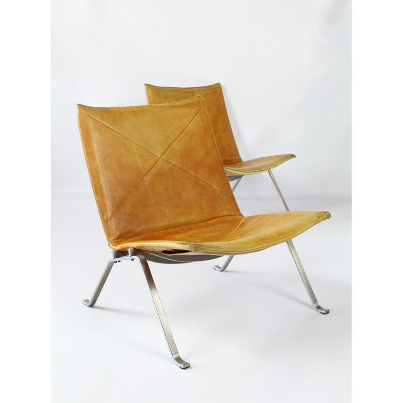 Set of 2 vintage easy chairs PK22 by Poul Kjaerholm for Kold Christensen