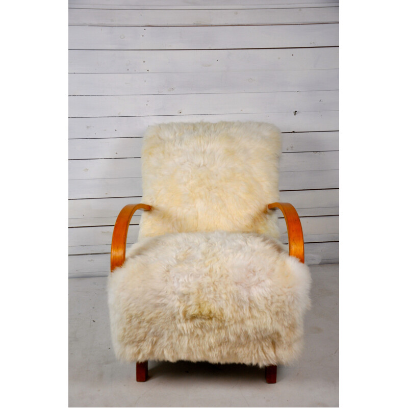 Set of 2 vintage armchairs in sheepskin by Jindrich Halabala