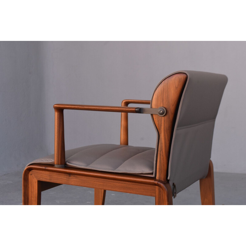 Suite van 4 INA fauteuils van Chi Wing Lo voor Giorgetti