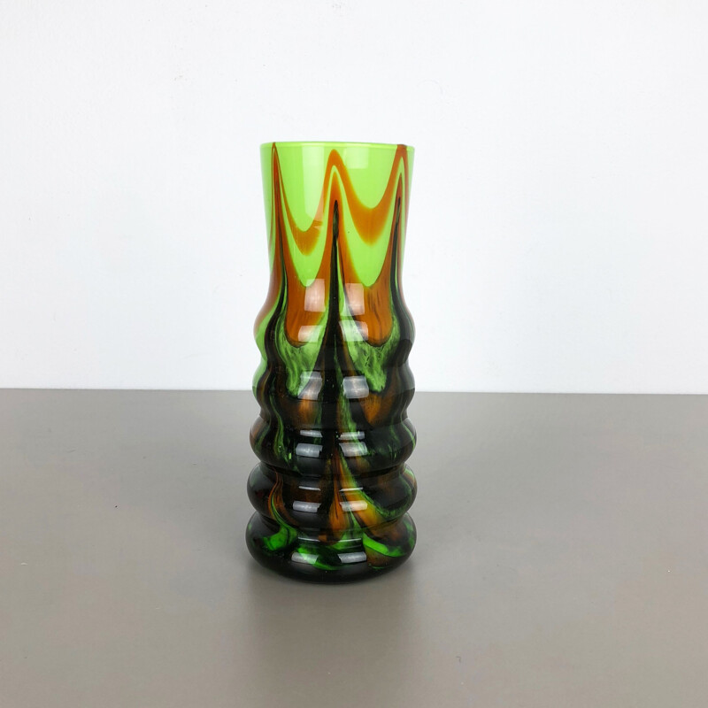 Vintage green Florence Italian Vase in opaline by Carlo Moretti