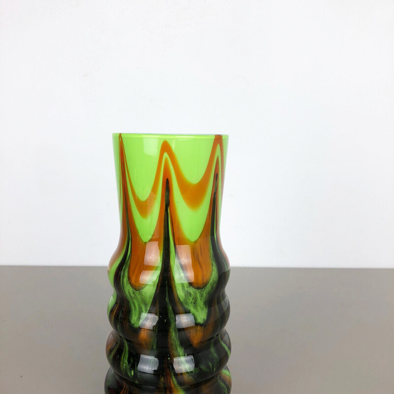 Vintage green Florence Italian Vase in opaline by Carlo Moretti
