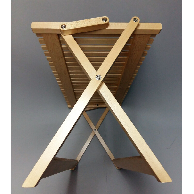 Folding bench in Maple model A5 by Jean-Claude Duboys